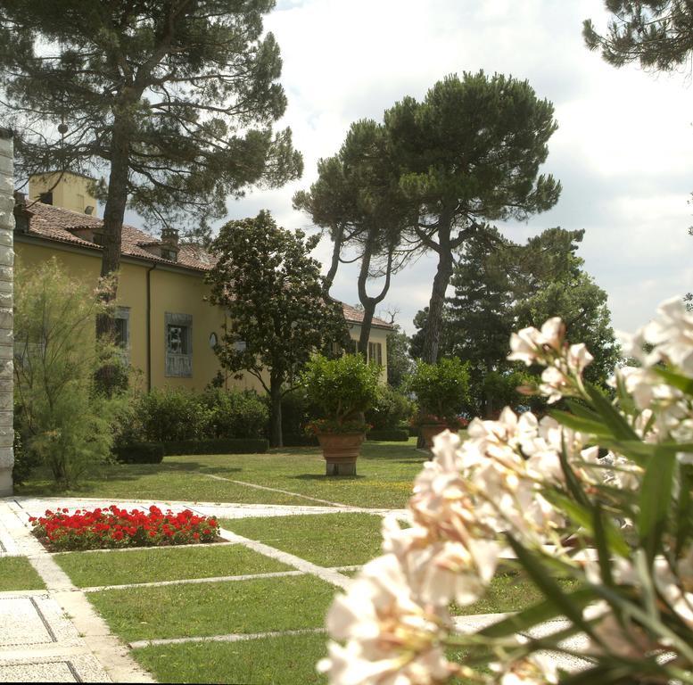 Villa Ottolenghi Wedekind Acqui Terme Exteriör bild